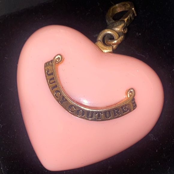 Y2K JUICY COUTURE VINTAGE DYLAN’S CANDY BAR PINK LUCITE HEART CHARM HUGE NEW - Picture 3 of 7
